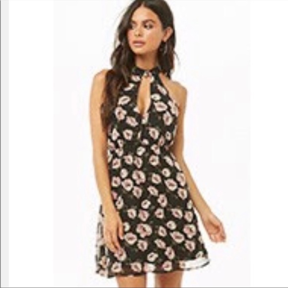 Forever 21 White Roses Keyhole Cutout Shift Mini Dress - Picture 7 of 8